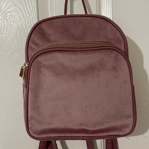 No brand backpack in excellent condition